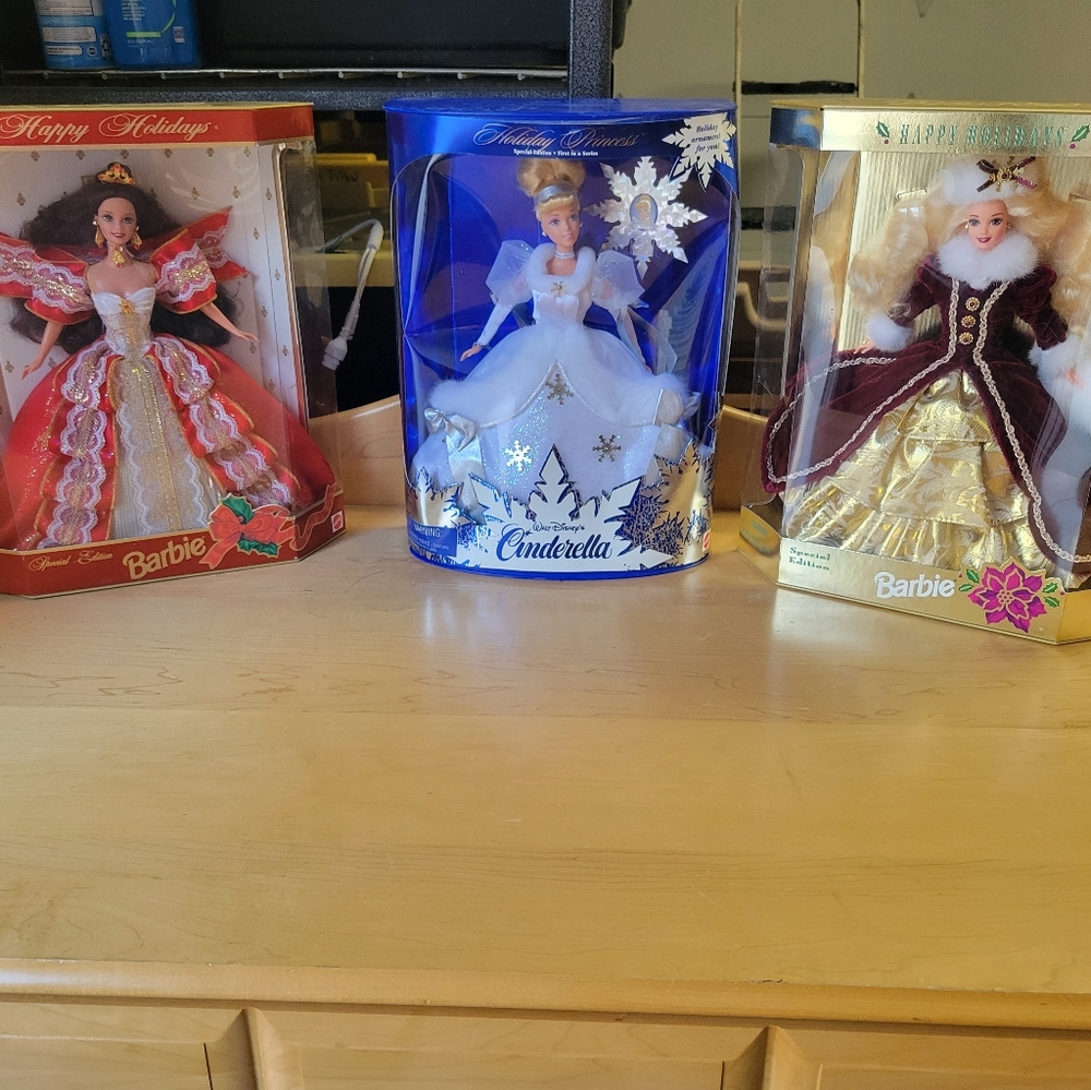 Barbie Holiday Edition